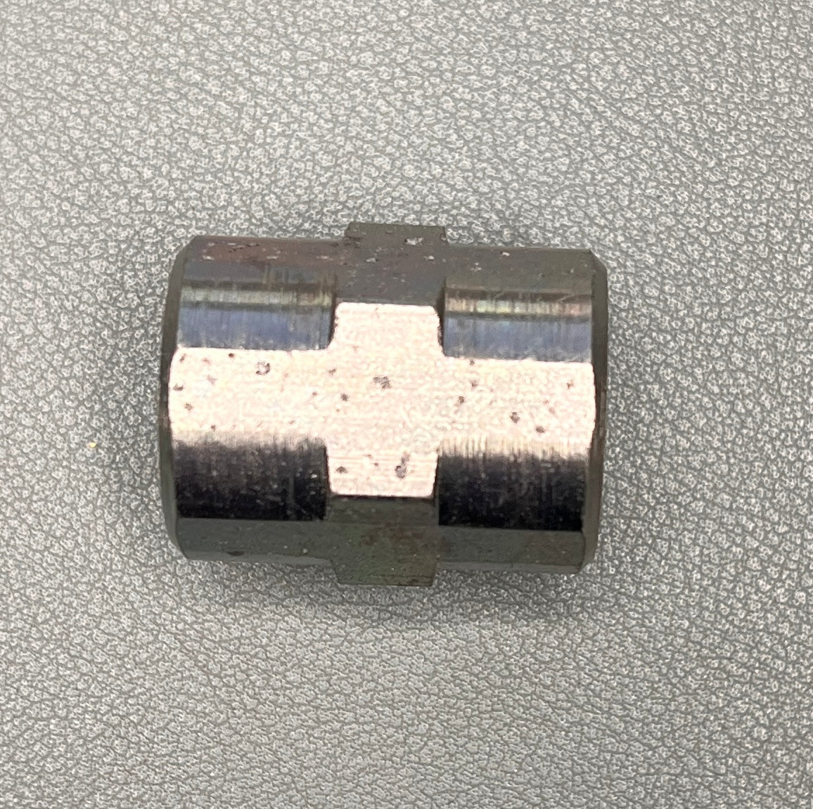 COUPLING STL HEX 3/8Fx3/8F (Z)