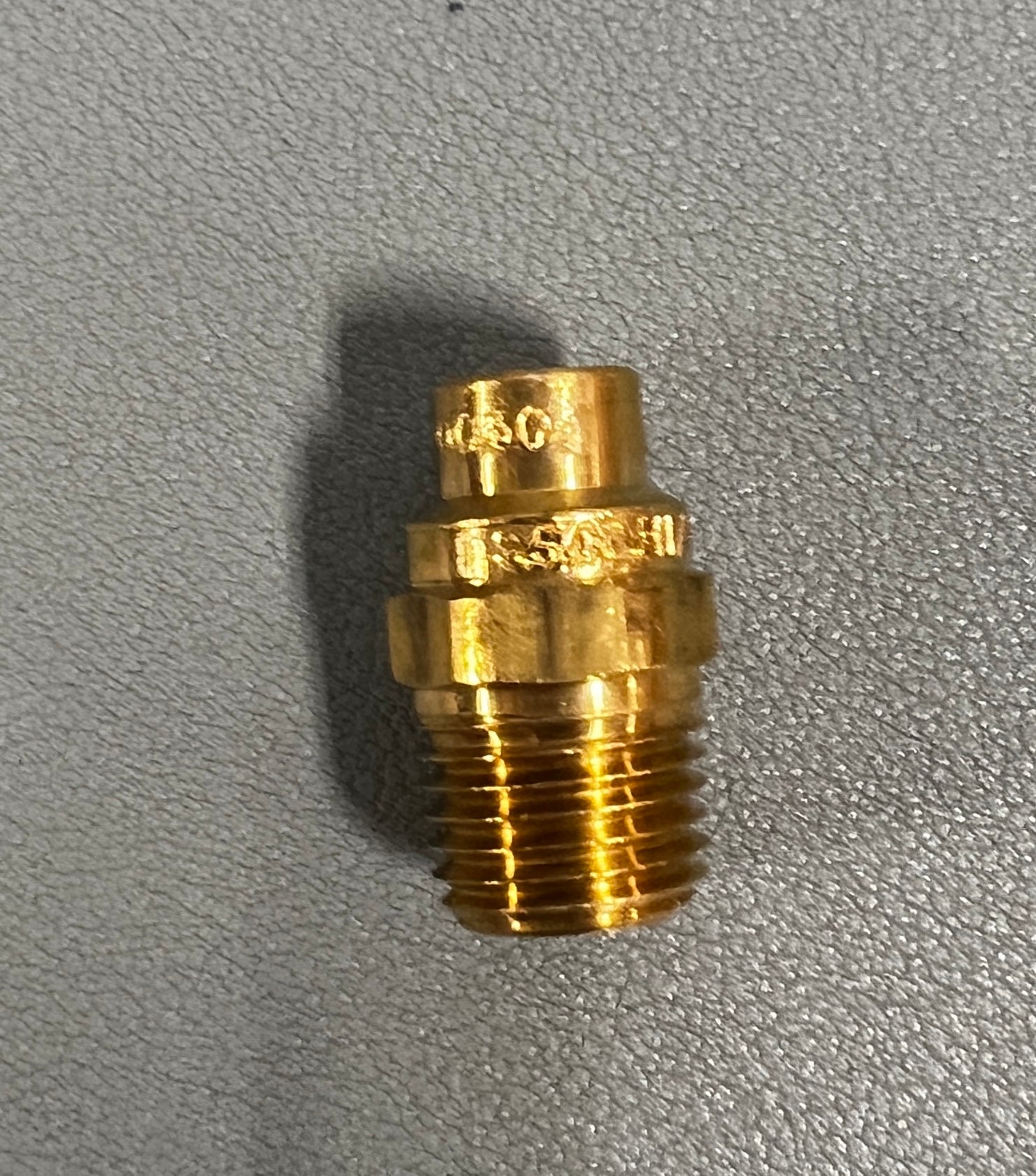 NOZZLE 30x0 1/4"" VEE JET BRASS