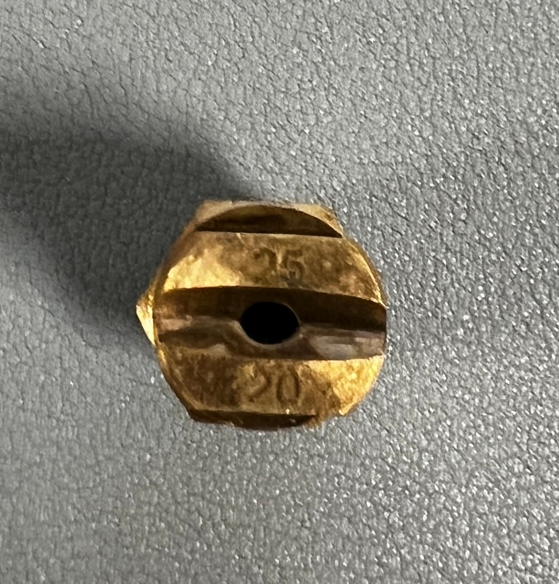 NOZZLE 20x25 1/4"" VEE JET BRAS